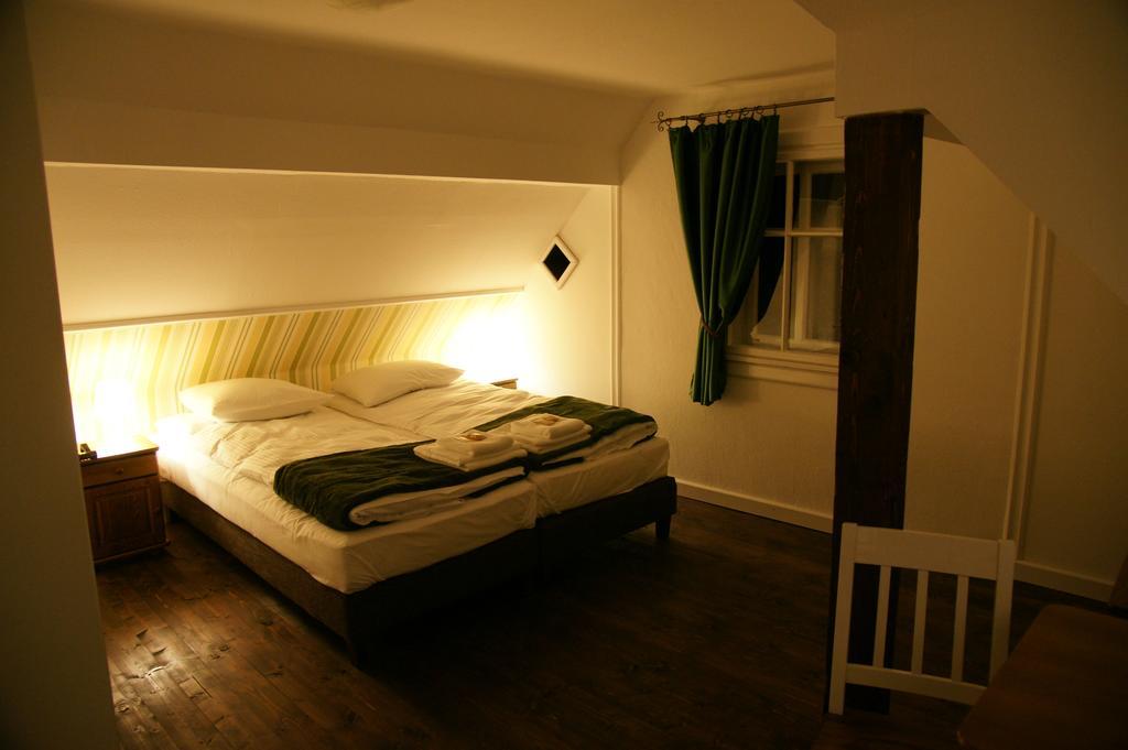 Willa Zwolakowka Bed and Breakfast Istebna Værelse billede